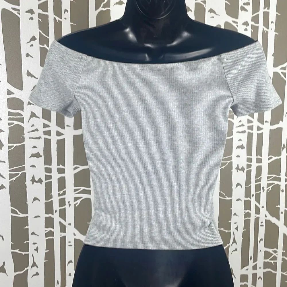 Off Shoulder Ribbed Cropped Top S Gray - Picture 4 of 6